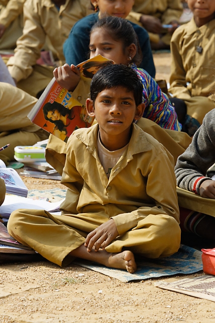 Sur la route d'Orchha-027